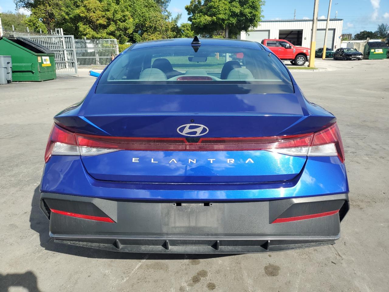 HYUNDAI ELANTRA SEL