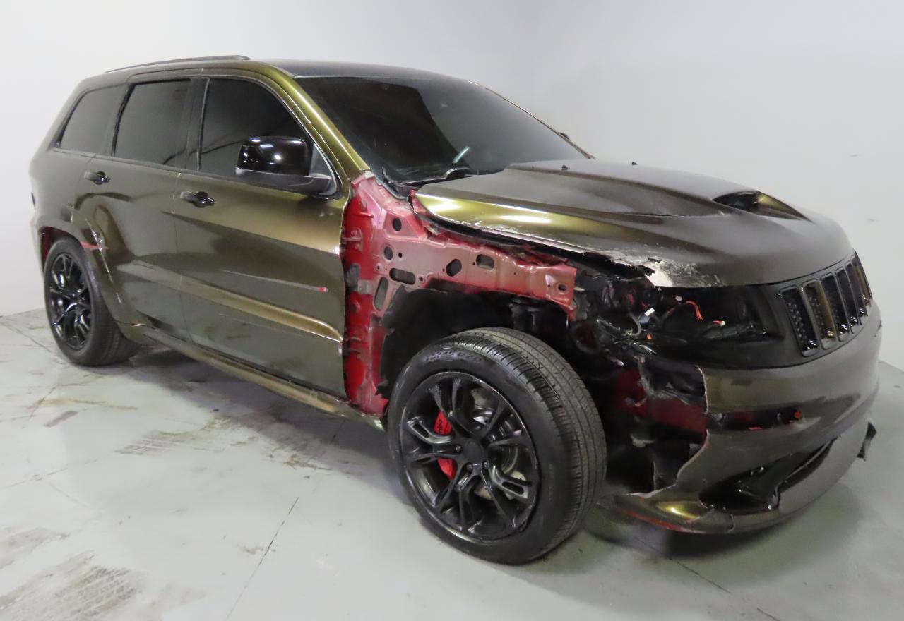 JEEP GRAND CHEROKEE SRT-8