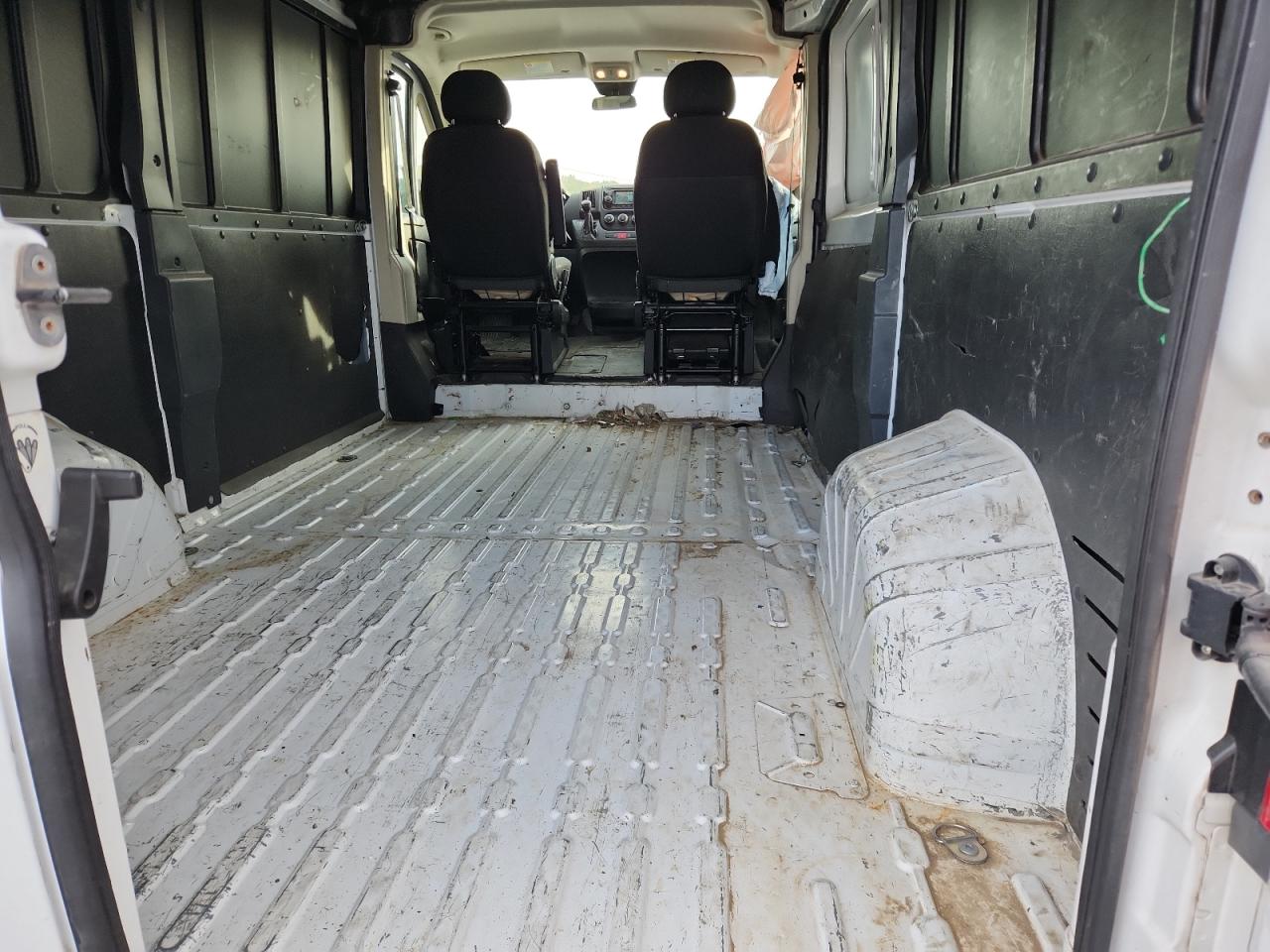 RAM PROMASTER 1500 STANDARD