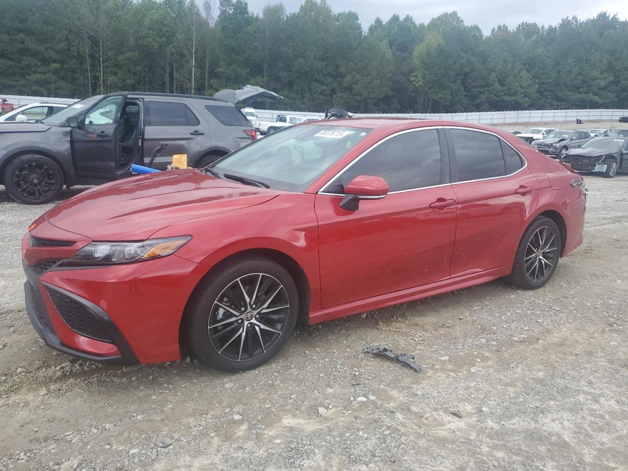 TOYOTA CAMRY SE NIGHT SHADE