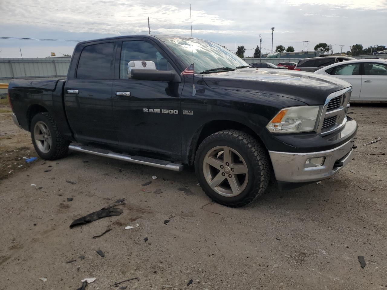 DODGE RAM 1500 SLT