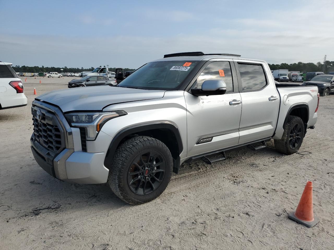 TOYOTA TUNDRA CREWMAX LIMITED