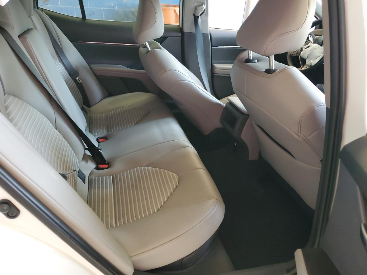 TOYOTA CAMRY SE NIGHT SHADE