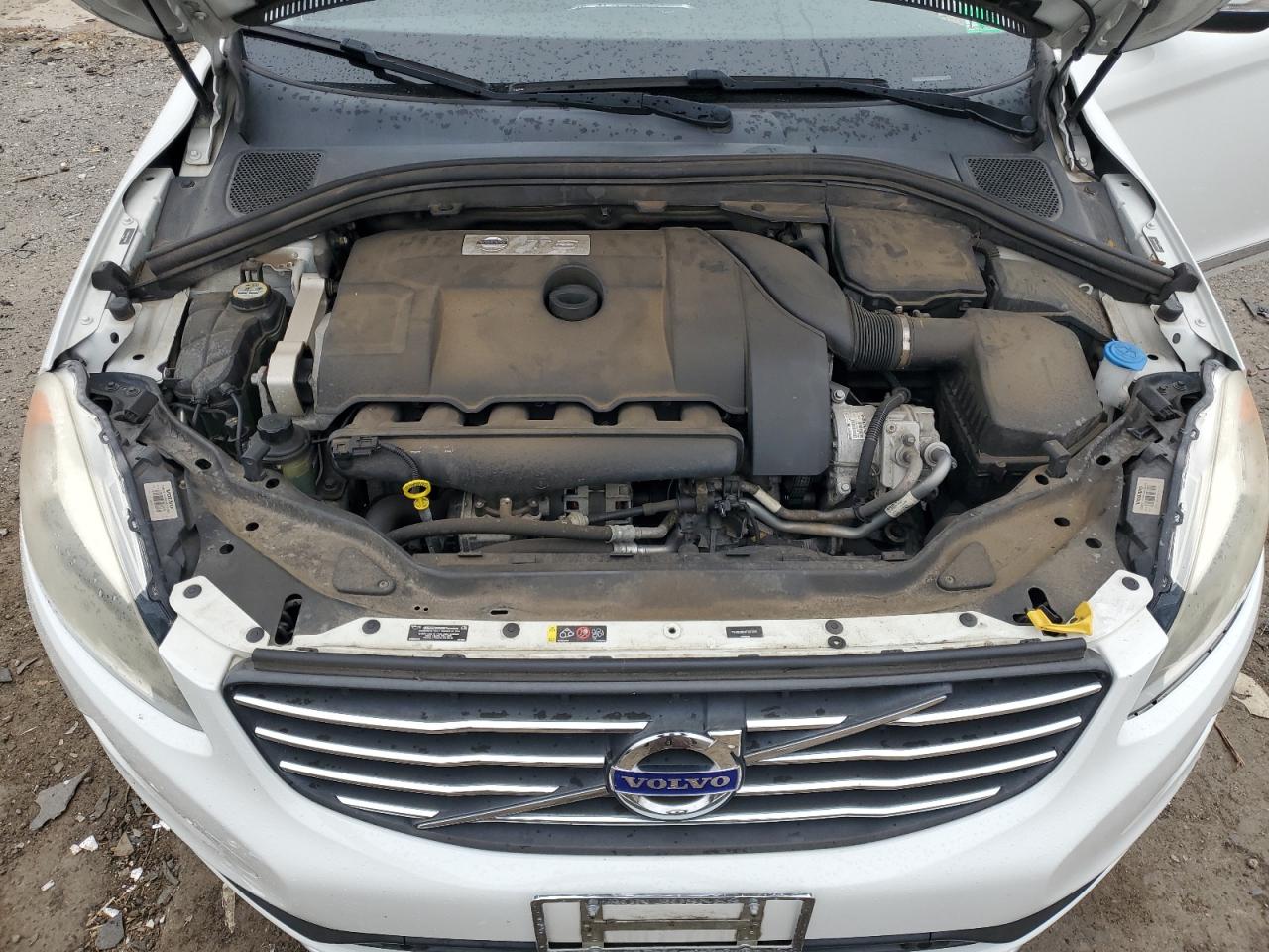 VOLVO XC60 T6 PREMIER