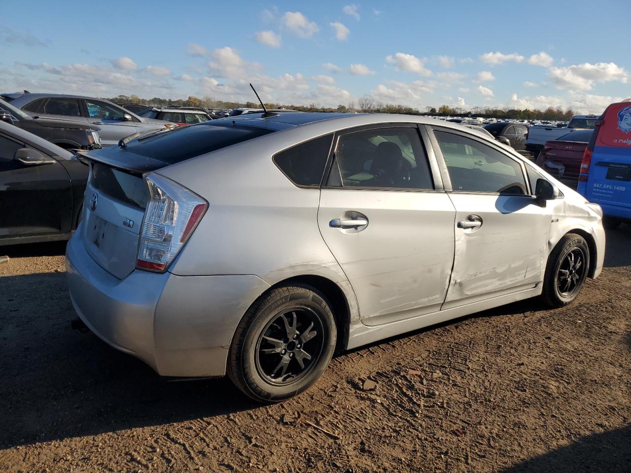 TOYOTA PRIUS