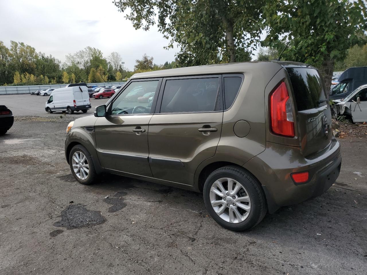 KIA SOUL +