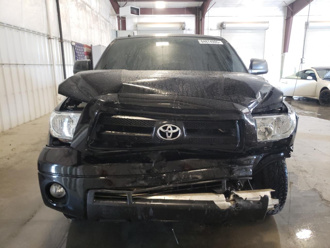 TOYOTA TUNDRA CREWMAX SR5