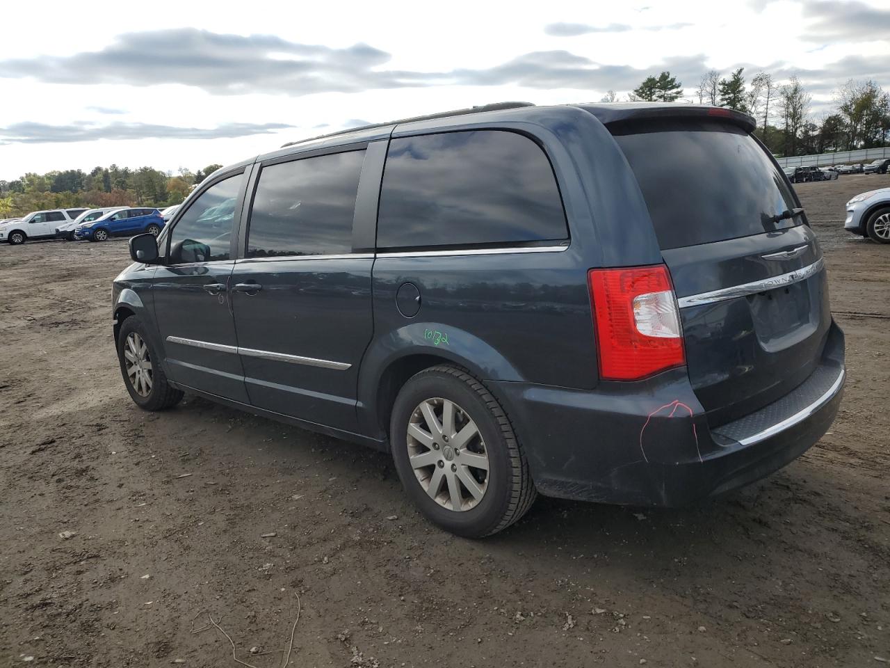 CHRYSLER TOWN & COUNTRY TOURING