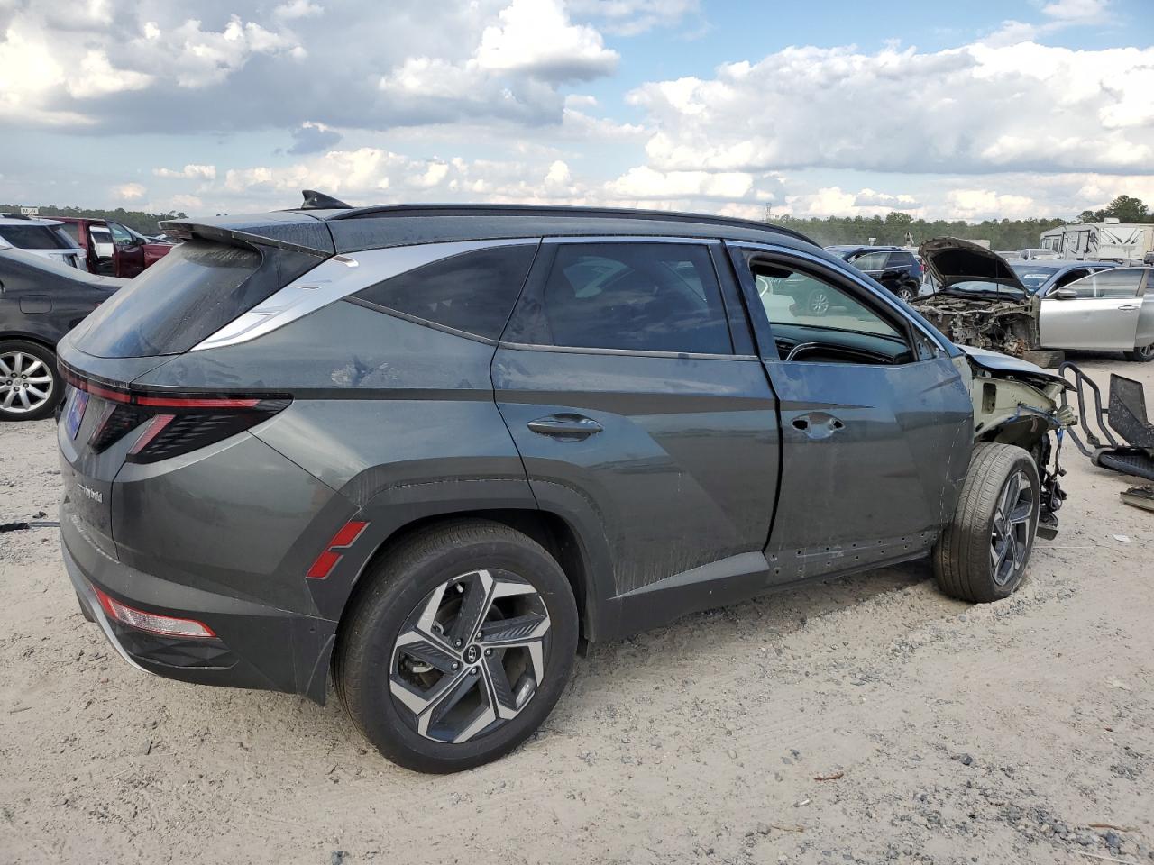 HYUNDAI TUCSON LIMITED