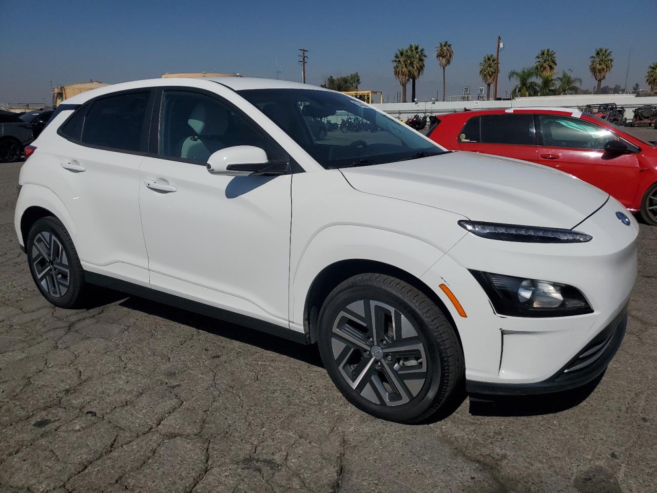 HYUNDAI KONA SE