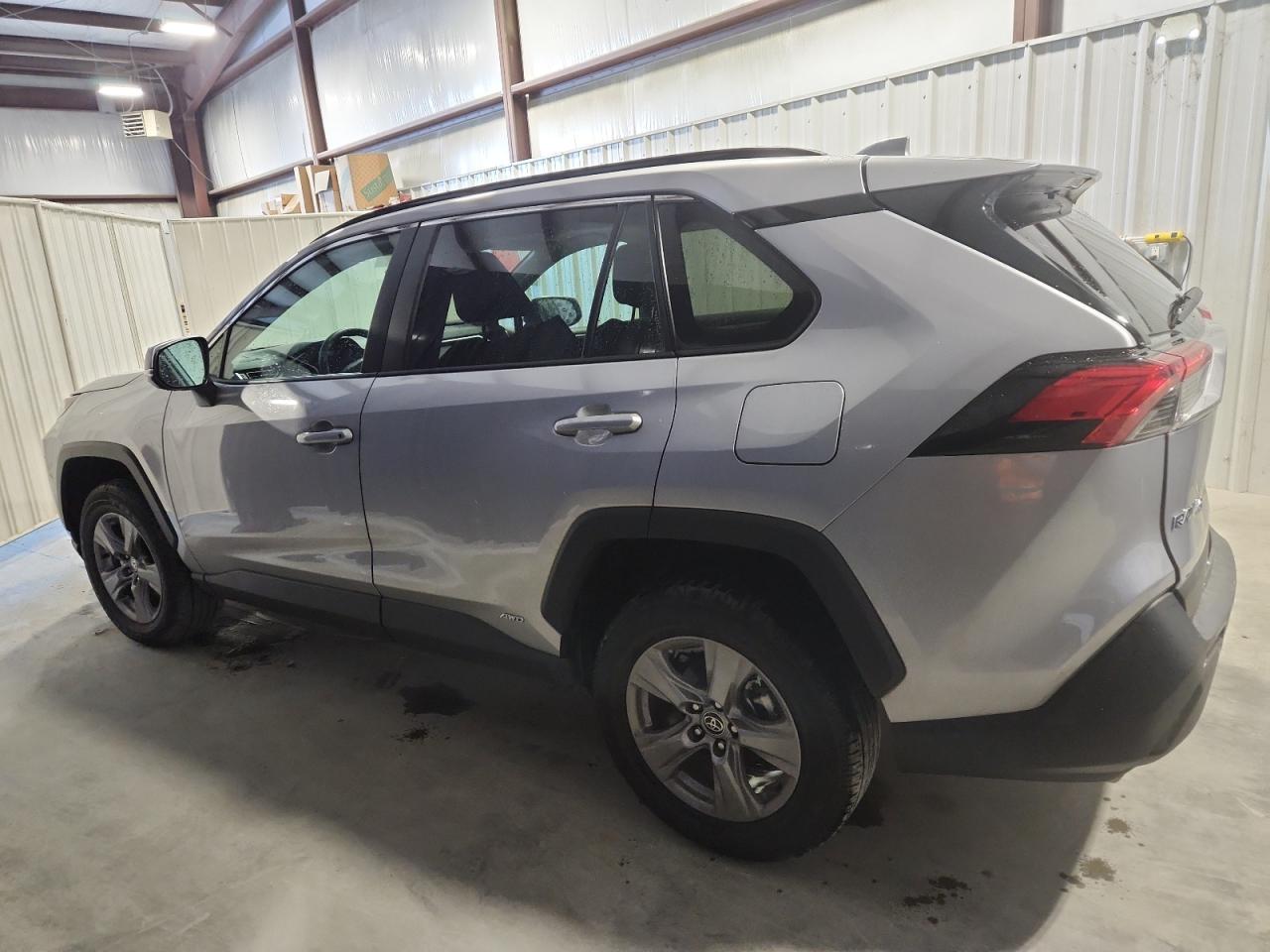 TOYOTA RAV4 XLE