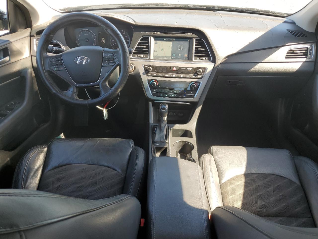 HYUNDAI SONATA SPORT