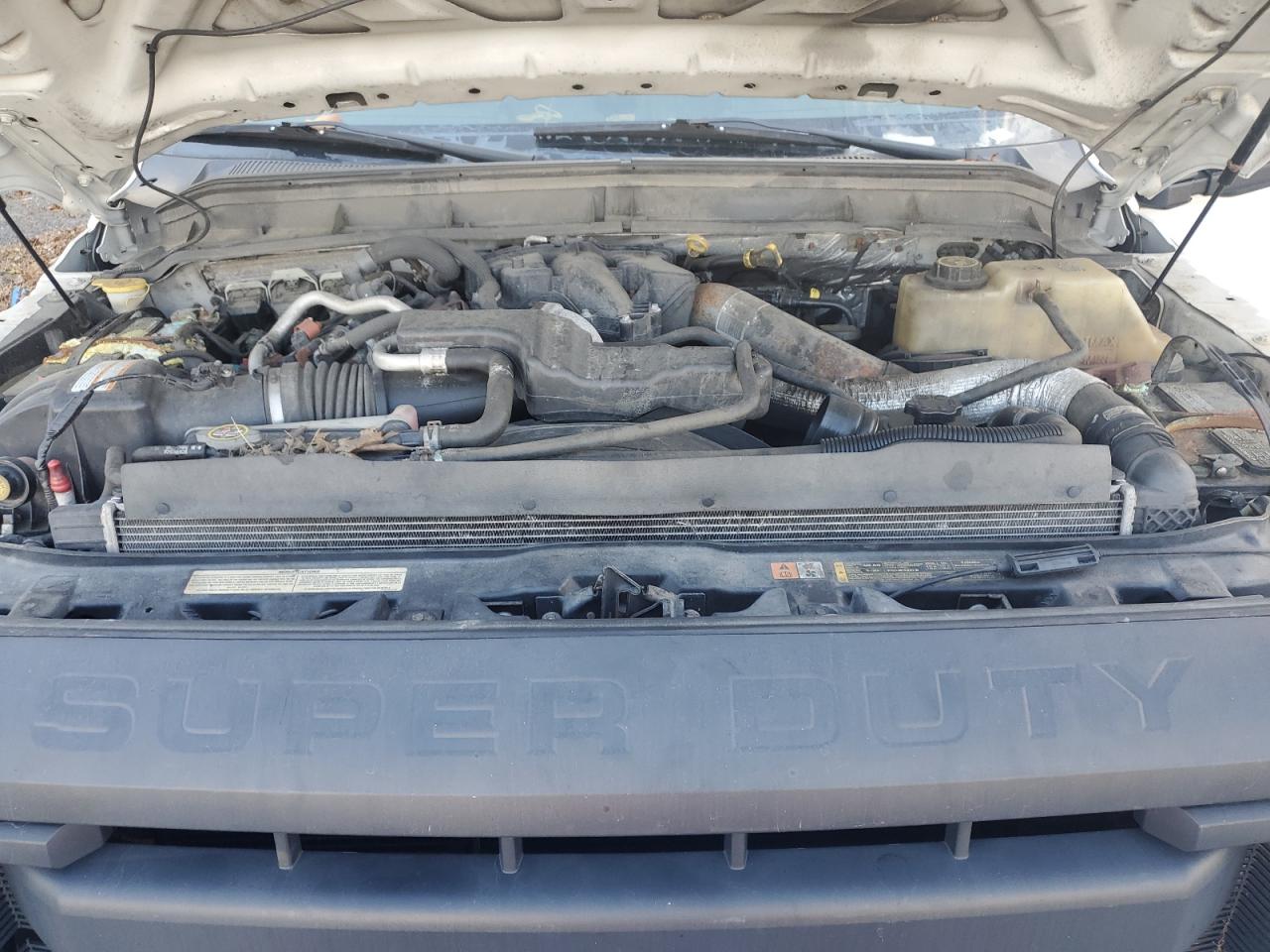 FORD F-550 SUPER DUTY