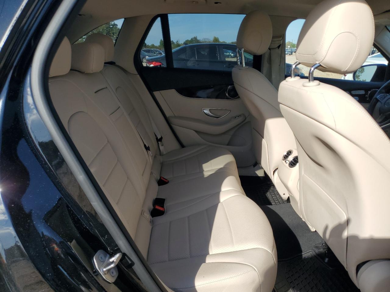 MERCEDES-BENZ GLC-CLASS 300 4MATIC