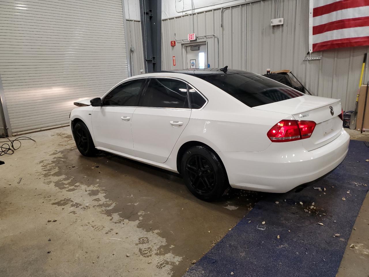 VOLKSWAGEN PASSAT SE