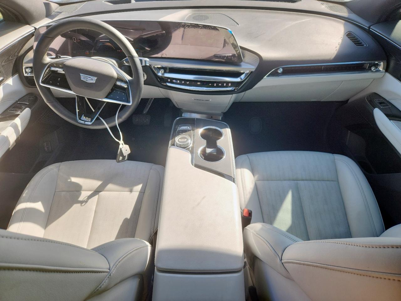 CADILLAC LYRIQ LUXURY