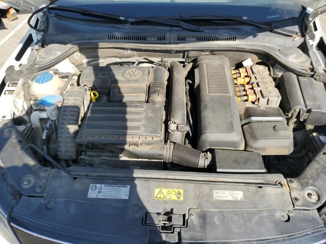 2015 VOLKSWAGEN JETTA HYBR 3VW637AJ5FM316935