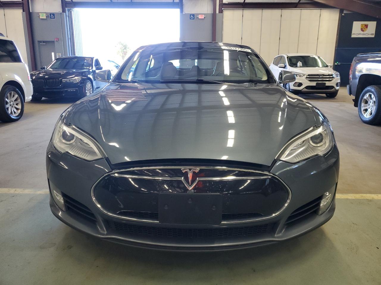 TESLA MODEL S