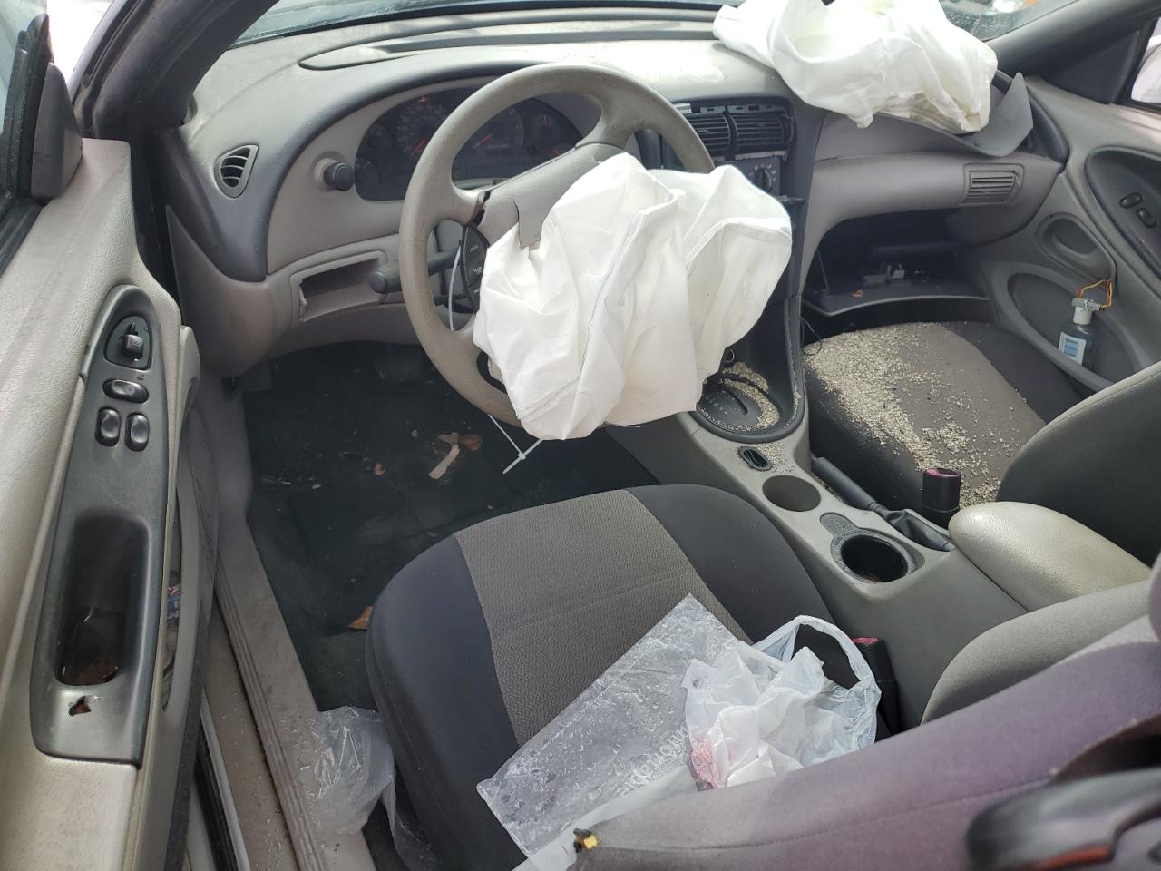 Lot #3317816088 2002 FORD MUSTANG