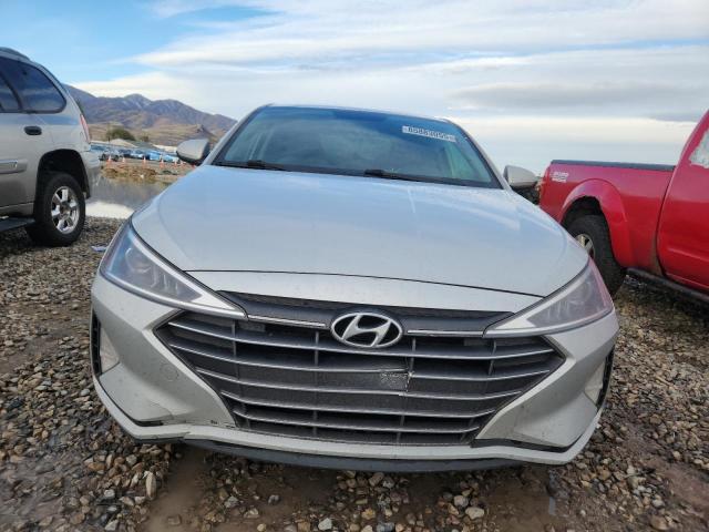 2019 HYUNDAI ELANTRA SE - KMHD74LF9KU871975