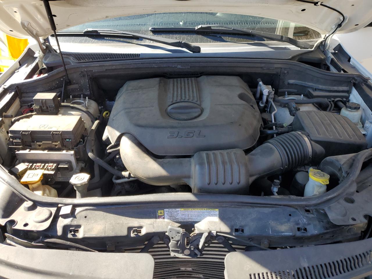 JEEP GRAND CHEROKEE LAREDO