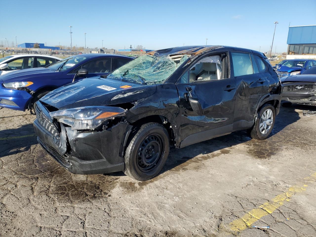 TOYOTA COROLLA CROSS L