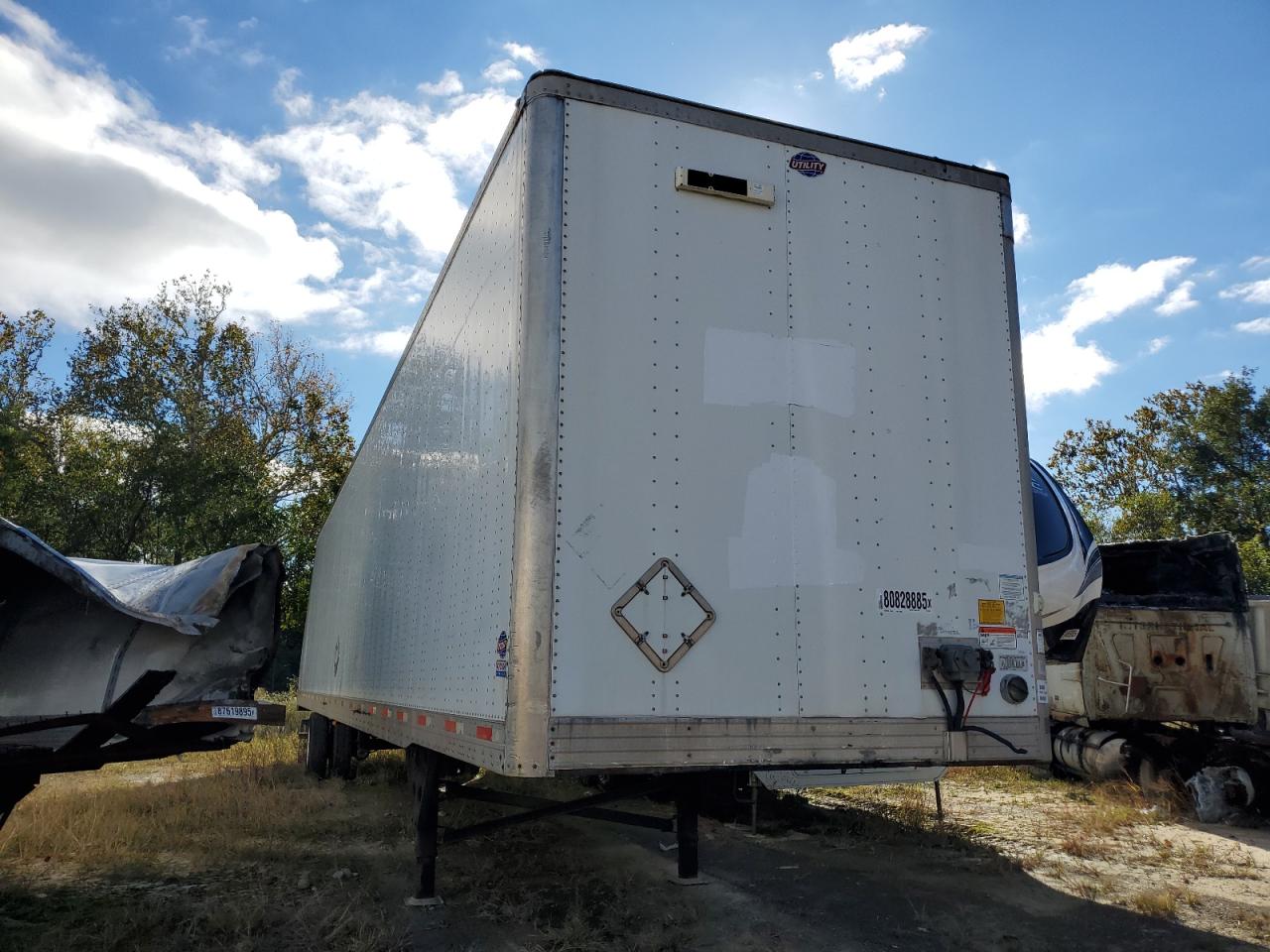 Lot #3301814327 2017 UTILITY VS2DX