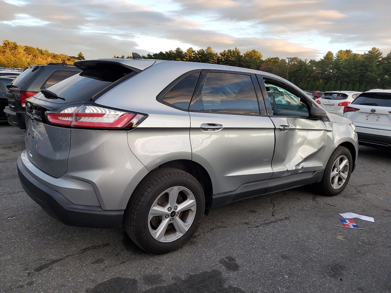FORD EDGE SE