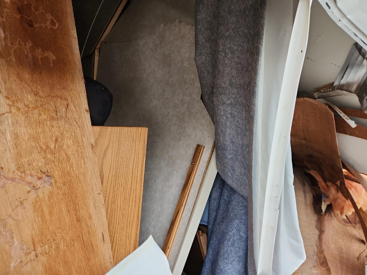 Lot #3264681909 2001 JAYC TTRL