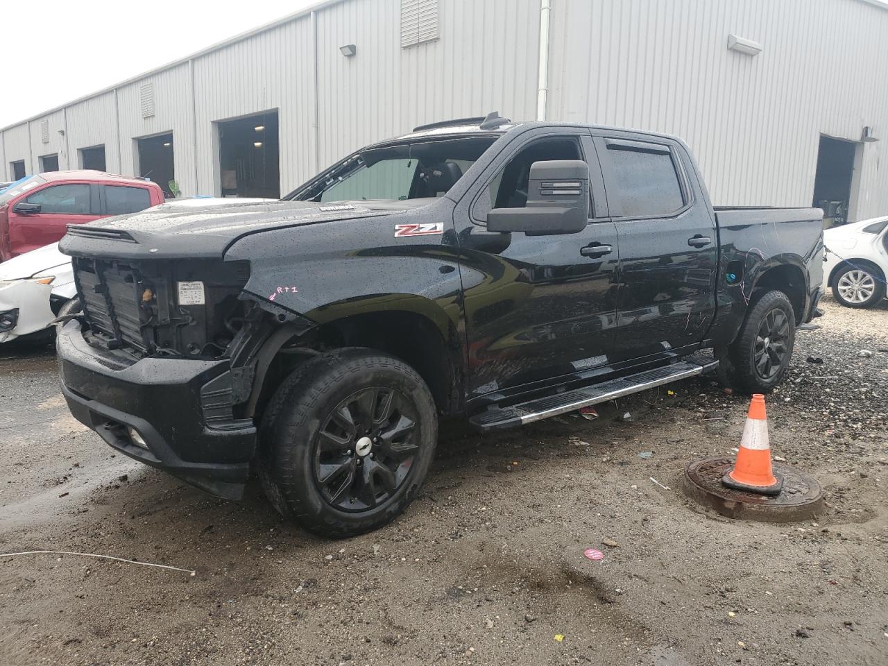 CHEVROLET SILVERADO K1500 RST