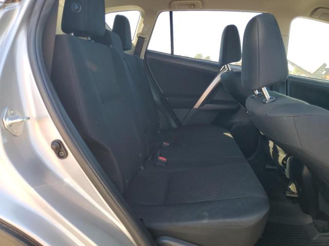 2018 TOYOTA RAV4 LE - JTMZFREV1JJ212299