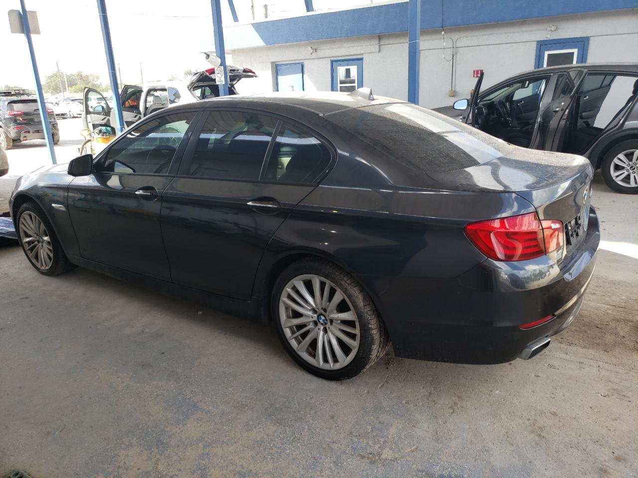 BMW 5 SERIES I