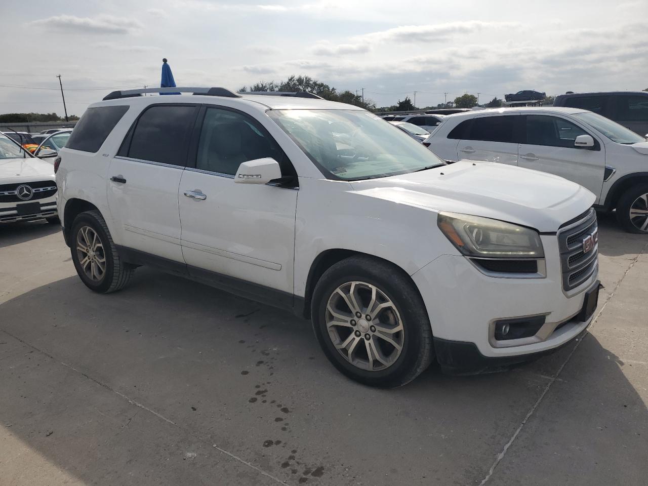 GMC ACADIA SLT-1