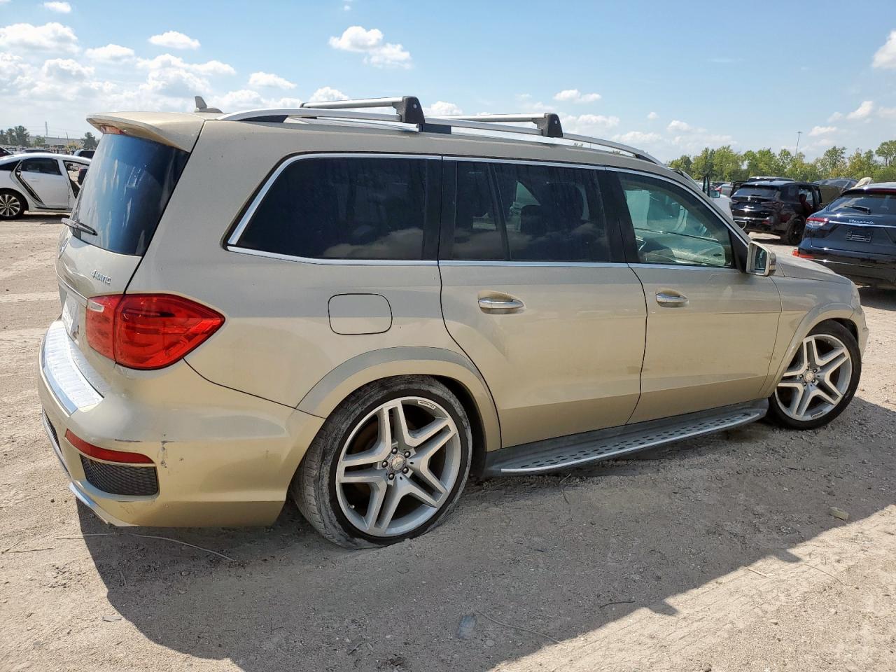 MERCEDES-BENZ GL-CLASS 550 4MATIC