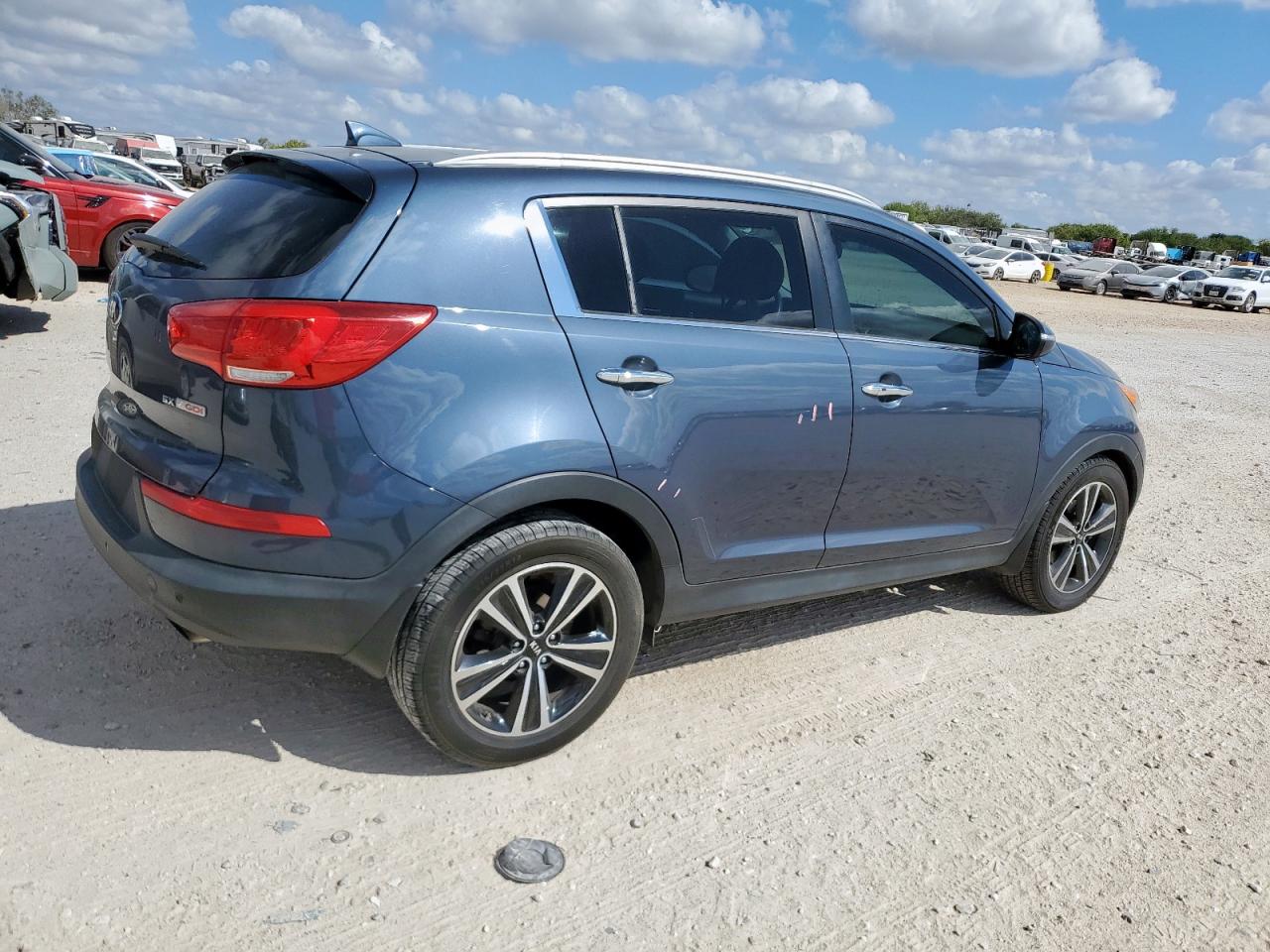 KIA SPORTAGE EX