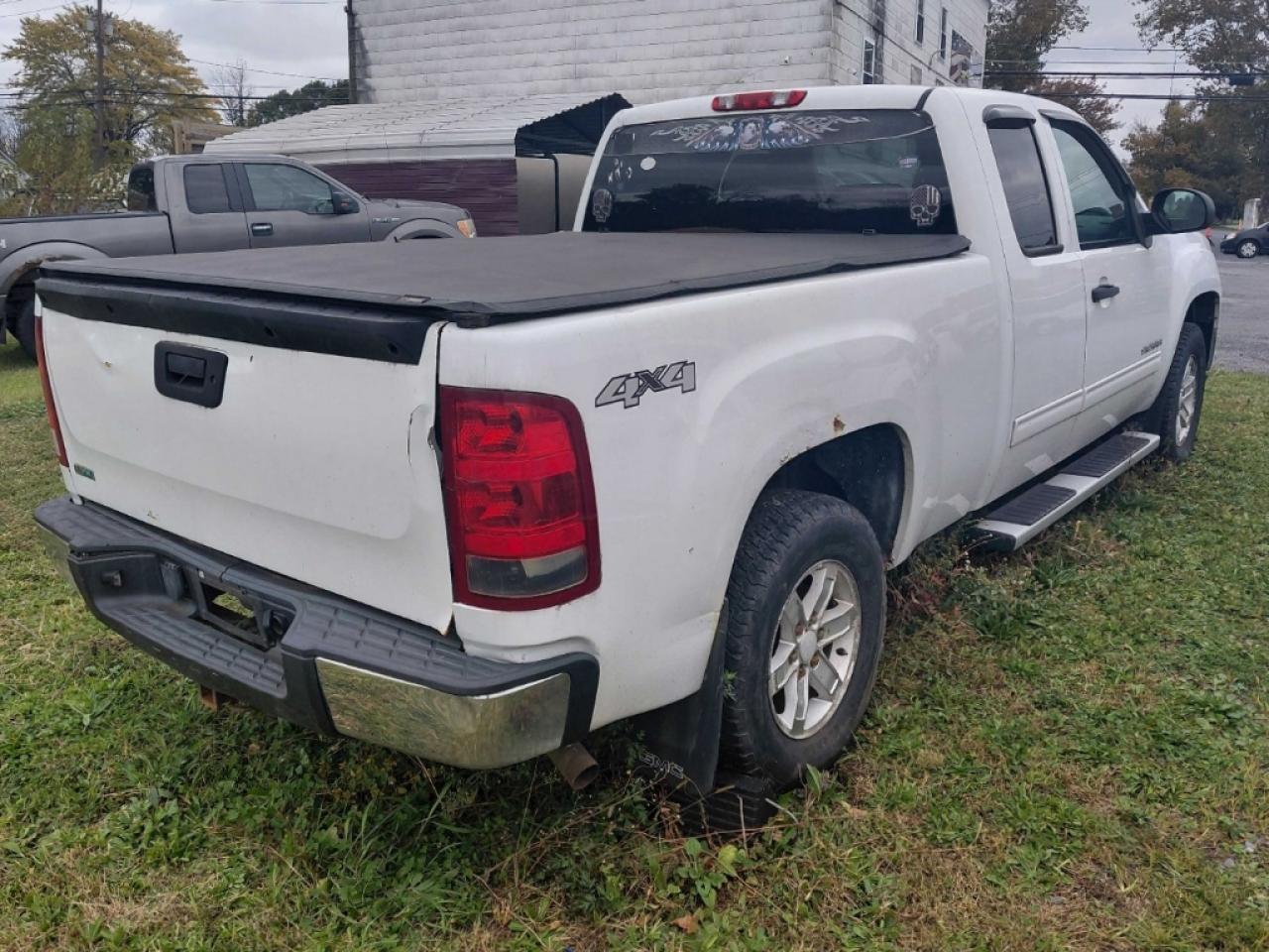 GMC SIERRA K1500 SLE