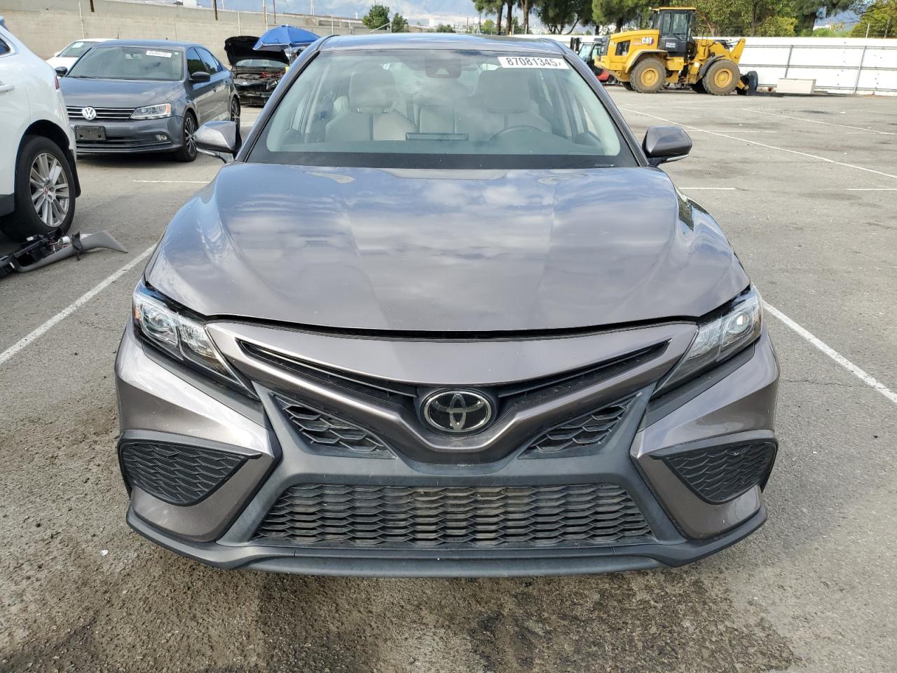 TOYOTA CAMRY SE NIGHT SHADE
