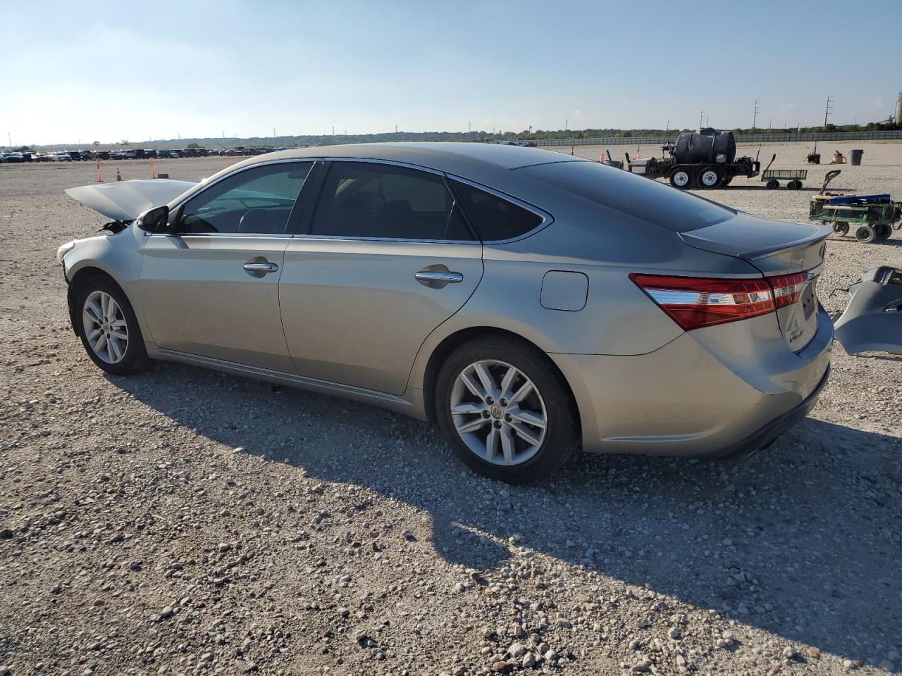 TOYOTA AVALON BASE