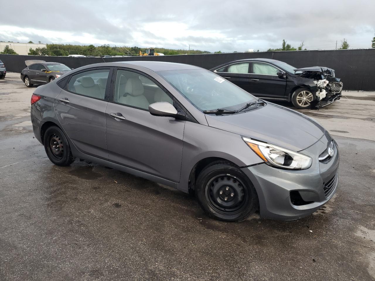 Lot #3302816917 2015 HYUNDAI ACCENT GLS