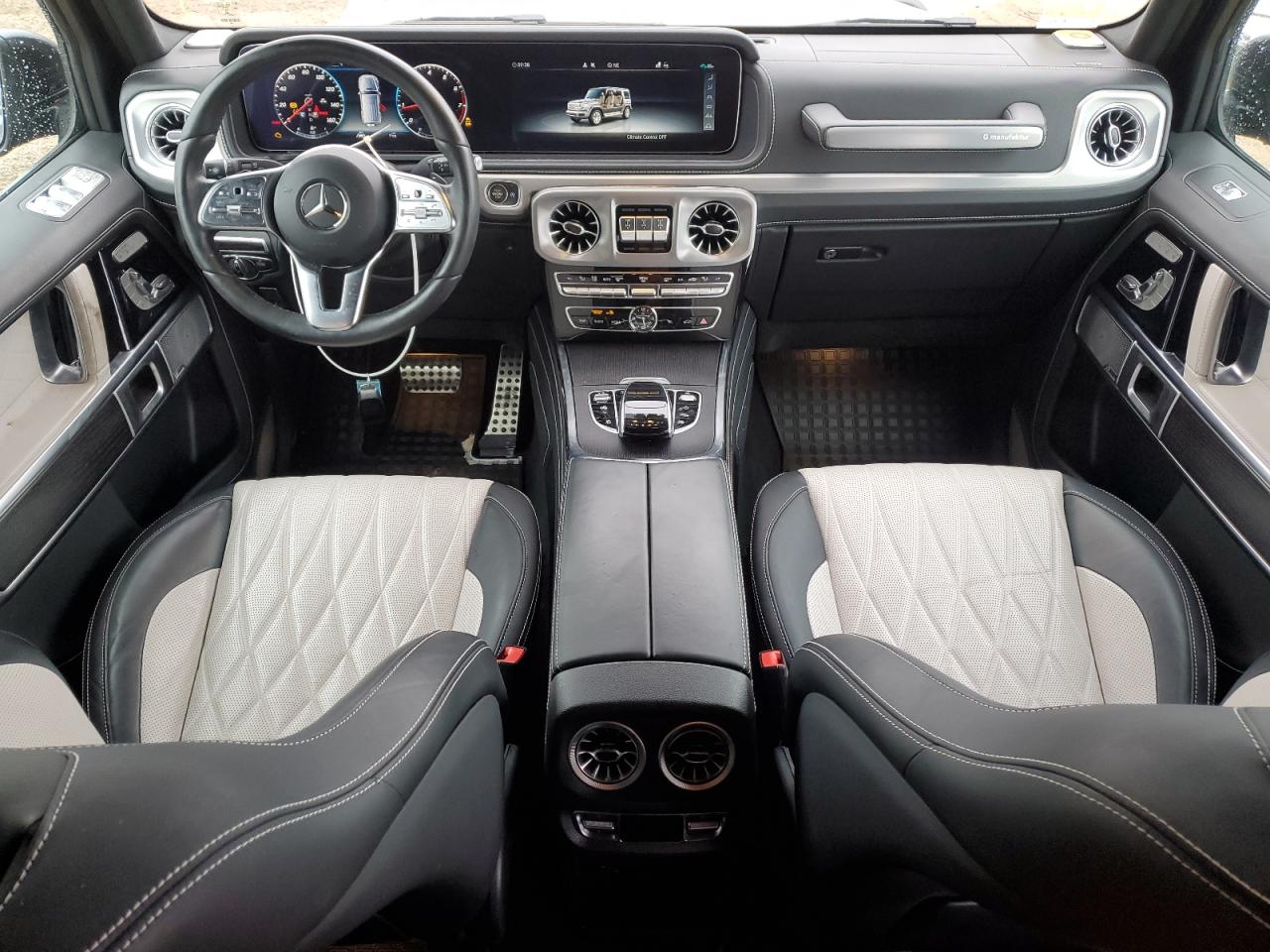 MERCEDES-BENZ G-CLASS 550