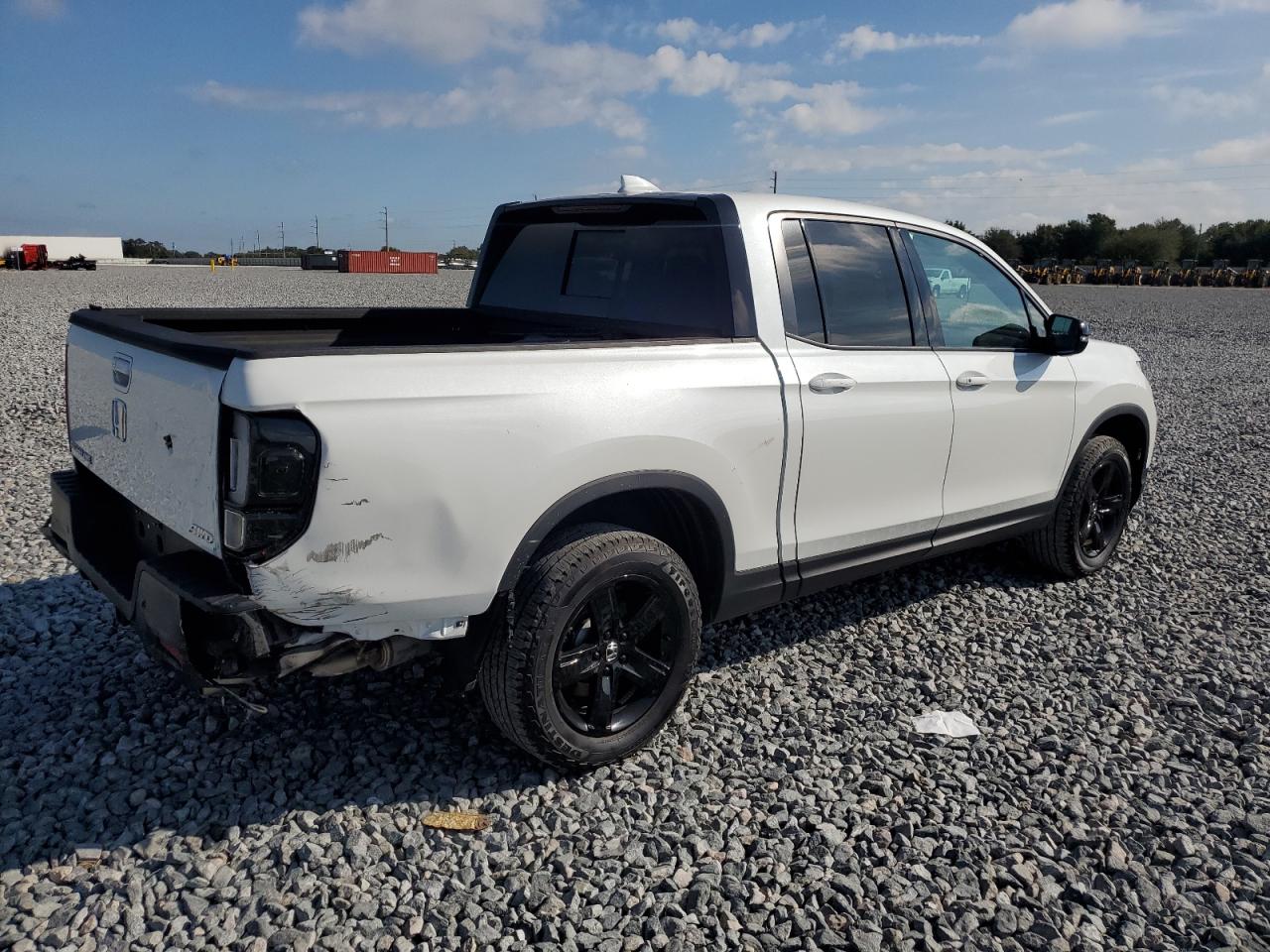 HONDA RIDGELINE BLACK EDITION