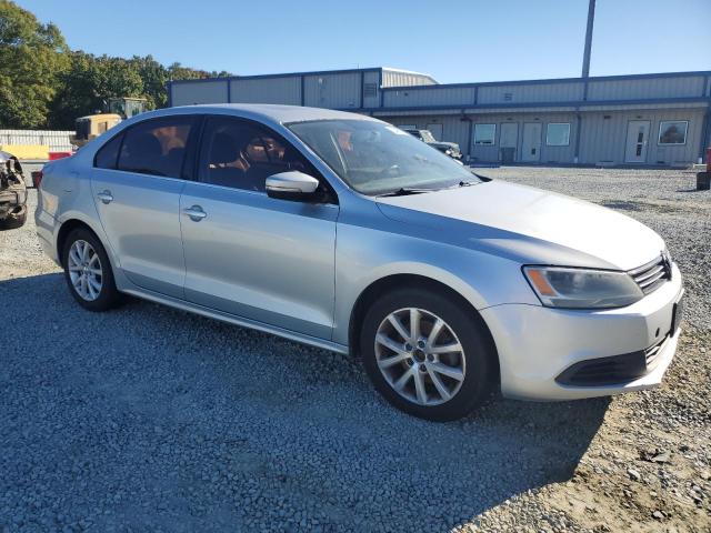 2013 VOLKSWAGEN JETTA SE - 3VWDX7AJ3DM426620
