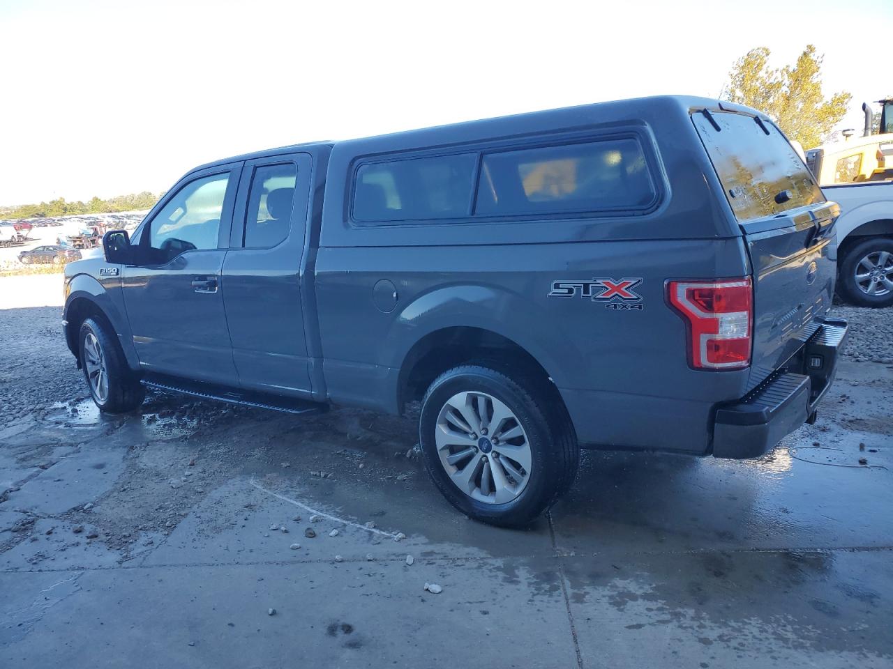 FORD F-150 SUPER CAB