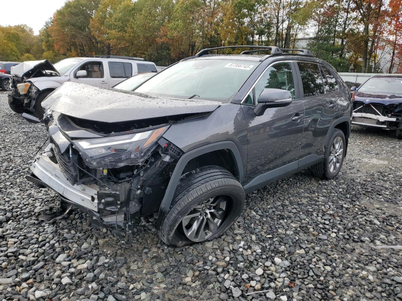 TOYOTA RAV4 XLE PREMIUM