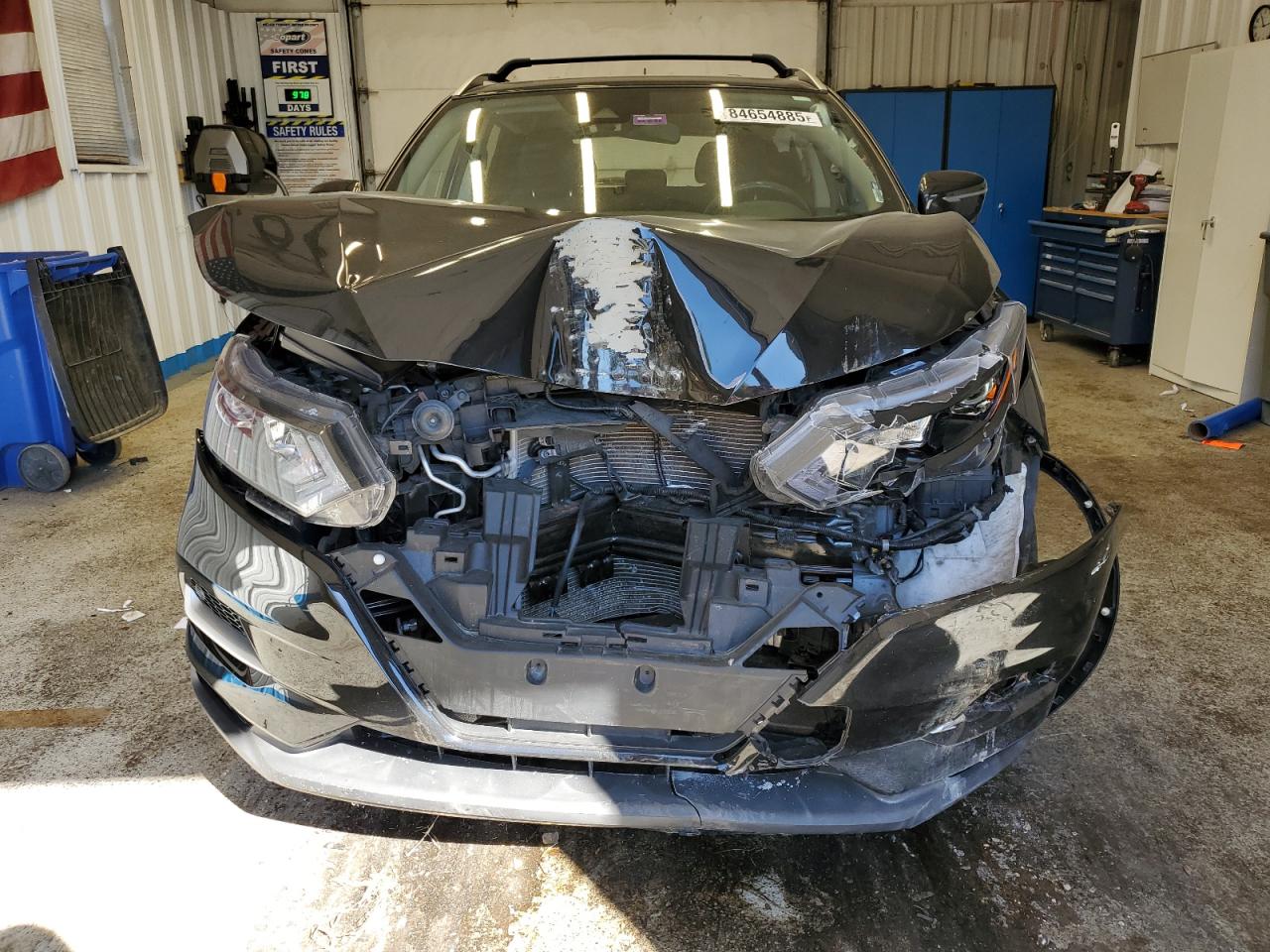 NISSAN ROGUE SPORT S