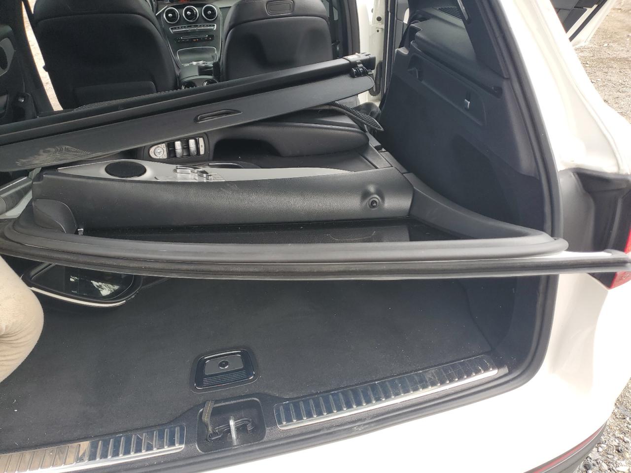 MERCEDES-BENZ GLC-CLASS 300 4MATIC