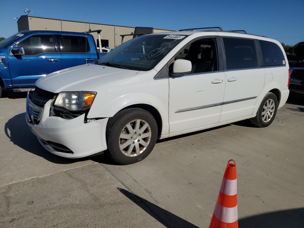 CHRYSLER TOWN & COUNTRY TOURING