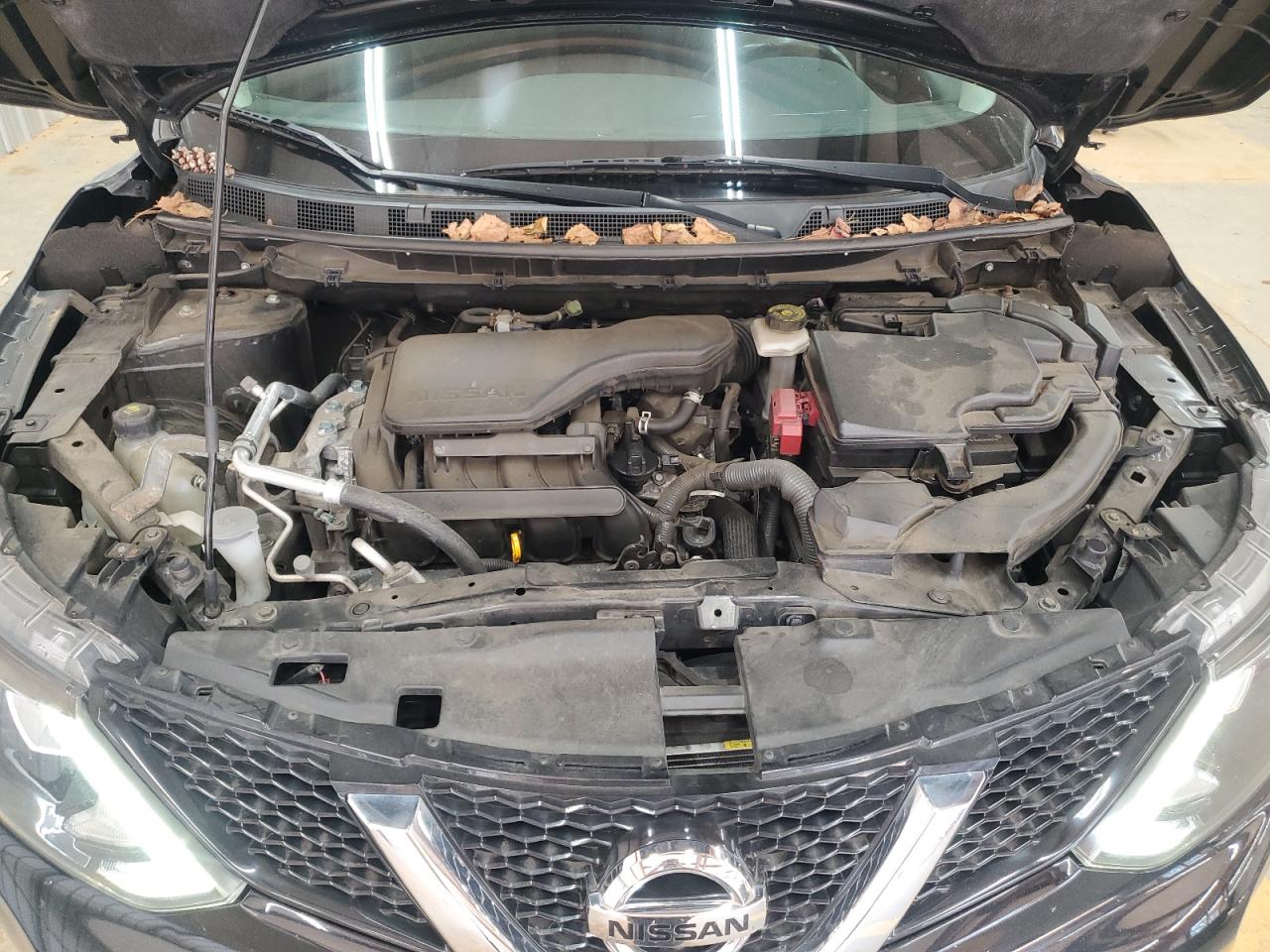 NISSAN ROGUE SPORT S