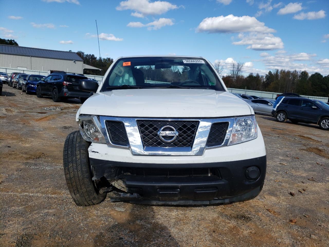 NISSAN FRONTIER S