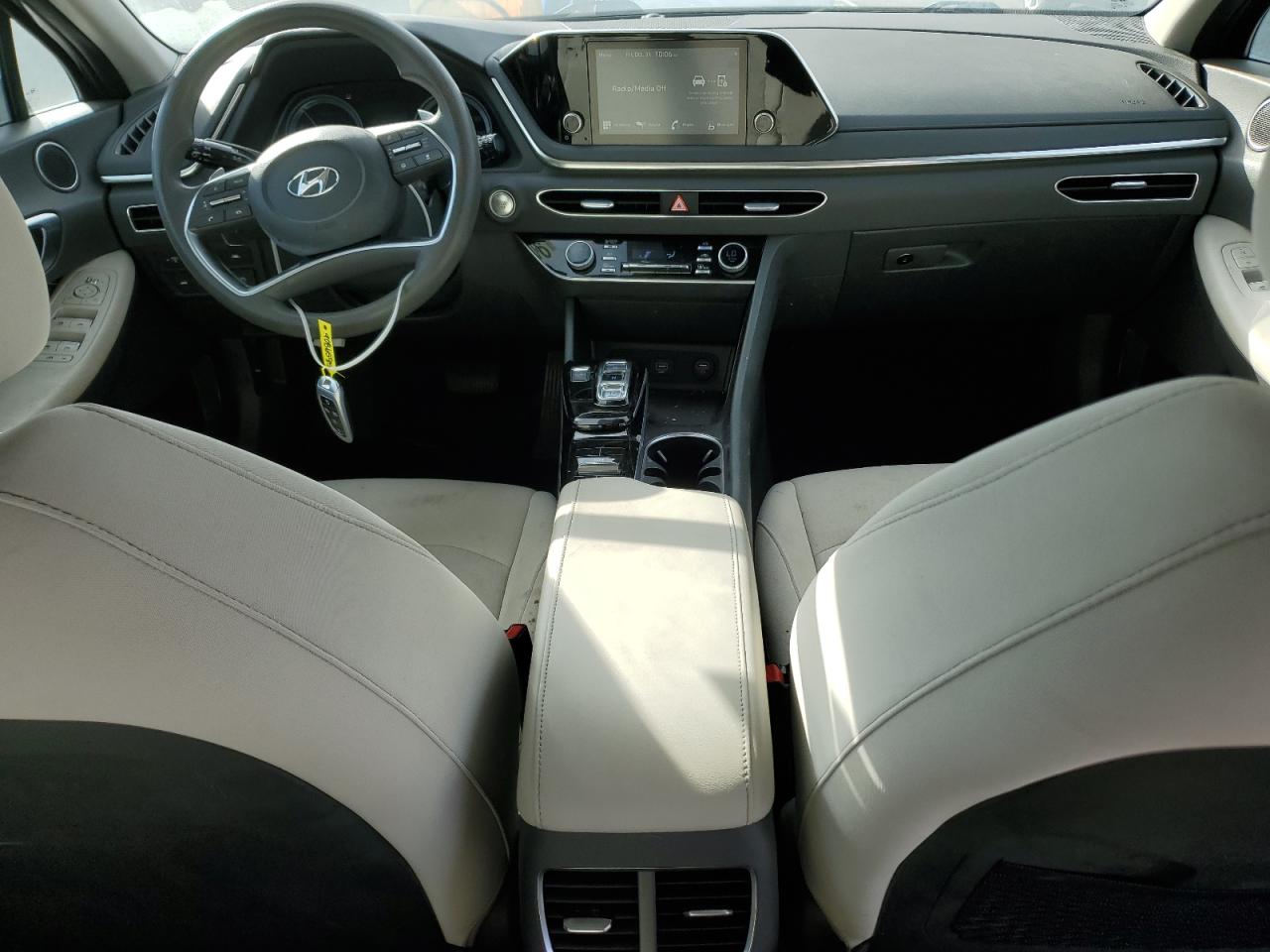 HYUNDAI SONATA HYBRID